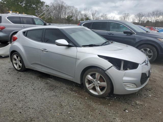 Photo 4 from auction – 2012 HYUNDAI VELOSTER with VIN KMHTC6AD2CU021143