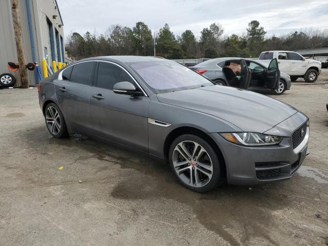 Снимка 4 от търг – 2017 JAGUAR XE PREMIUM с VIN SAJAJ4BV5HA970337