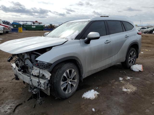 TOYOTA HIGHLANDER 2021 with VIN 5TDHZRBH1MS152517 - Photo from auction