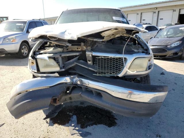 Photo 5 from auction – 2002 FORD F150 SUPER with VIN 1FTRW07L12KA10596