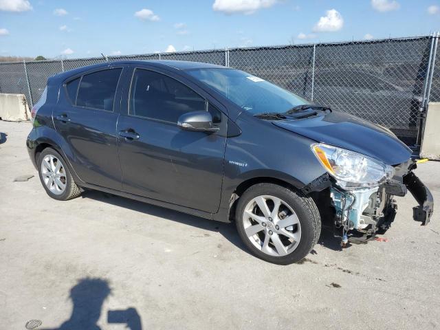 Photo 4 from auction – 2013 TOYOTA PRIUS C with VIN JTDKDTB34D1036005