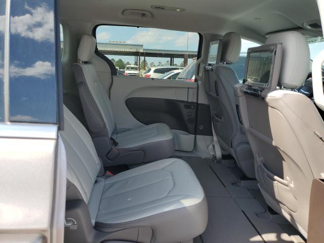 Photo 11 from auction – 2017 CHRYSLER PACIFICA T with VIN 2C4RC1EG9HR585124