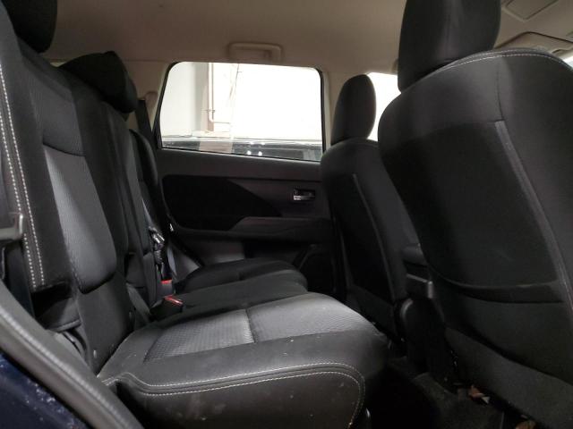 Photo 11 from auction – 2017 MITSUBISHI OUTLANDER with VIN JA4AD3A30HZ048814