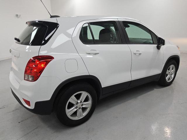 Photo 3 from auction – 2020 CHEVROLET TRAX LS with VIN KL7CJKSB3LB062017