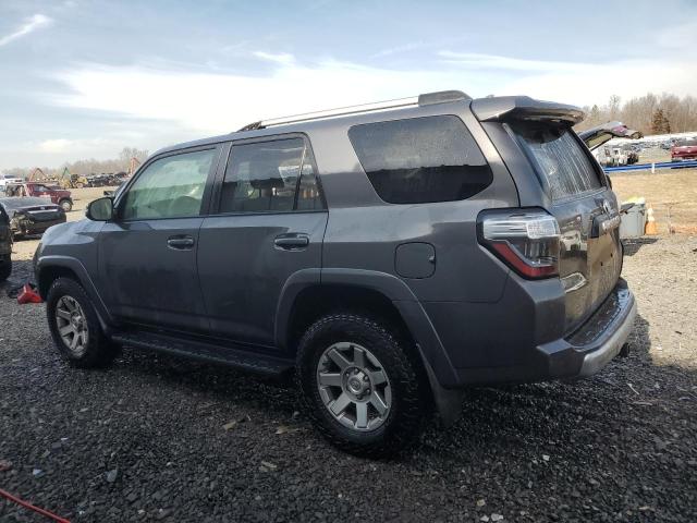 Photo 2 from auction – 2015 TOYOTA 4RUNNER SR with VIN JTEBU5JR2F5276095