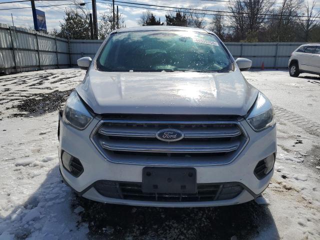Photo 5 from auction – 2017 FORD ESCAPE SE with VIN 1FMCU9GD7HUD14744