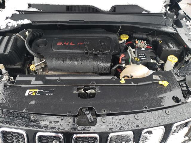 Photo 12 from auction – 2017 JEEP COMPASS LA with VIN 3C4NJDBB3HT680872