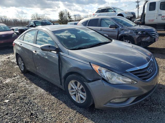 Photo 4 from auction – 2013 HYUNDAI SONATA GLS with VIN 5NPEB4AC5DH657045