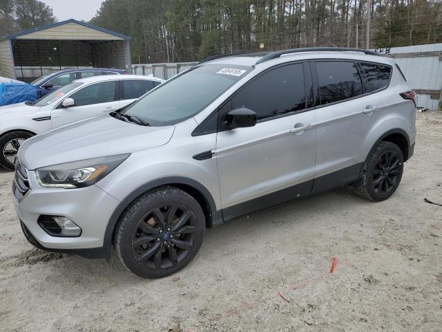 Photo 1 from auction – 2017 FORD ESCAPE SE with VIN 1FMCU9GD9HUF01127
