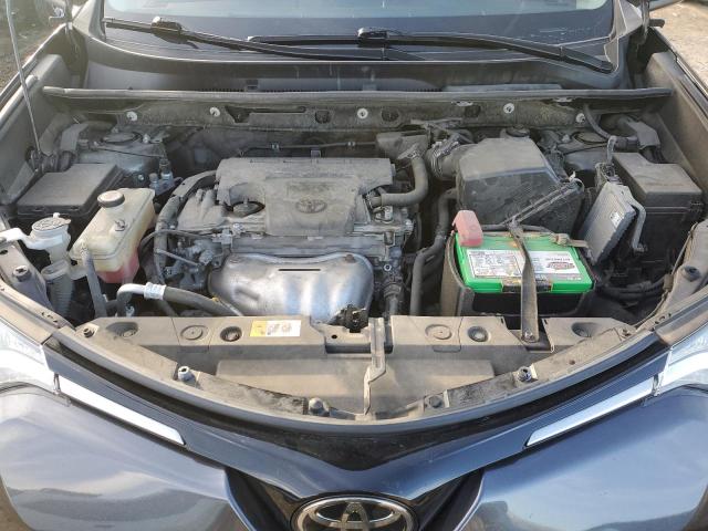 Photo 12 from auction – 2017 TOYOTA RAV4 XLE with VIN JTMRFREVXHJ129870