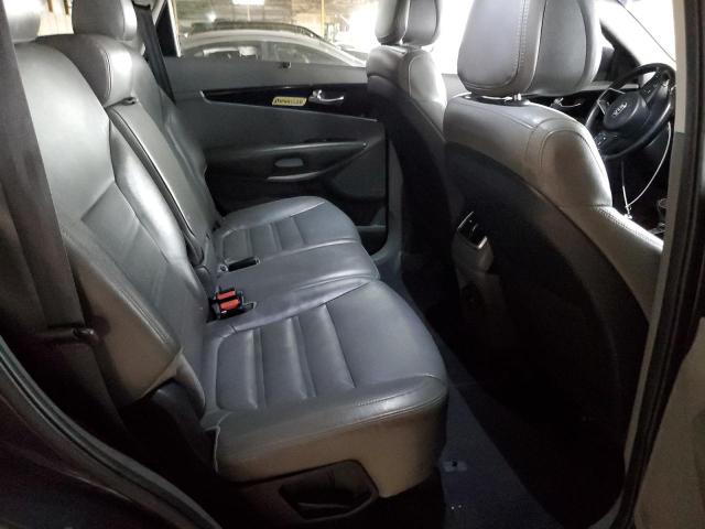 Photo 11 from auction – 2016 KIA SORENTO EX with VIN 5XYPHDA53GG077667