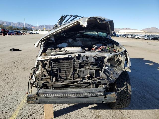 Photo 5 from auction – 2003 TOYOTA 4RUNNER SR with VIN JTEZT14R230008016