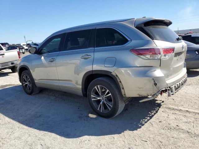 Photo 2 from auction – 2016 TOYOTA HIGHLANDER with VIN 5TDKKRFH7GS131258