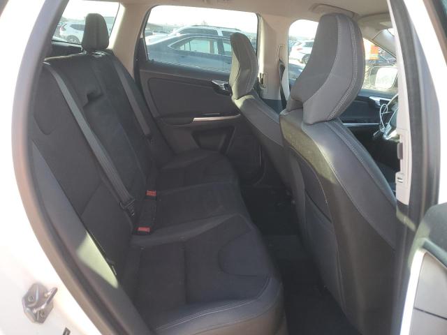 Photo 11 from auction – 2015 VOLVO XC60 T5 with VIN YV440MDJ9F2689610