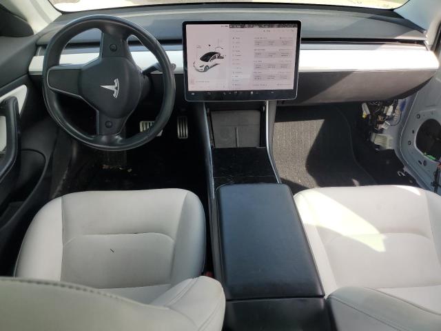 Photo 8 from auction – 2018 TESLA MODEL 3 with VIN 5YJ3E1EB8JF081735