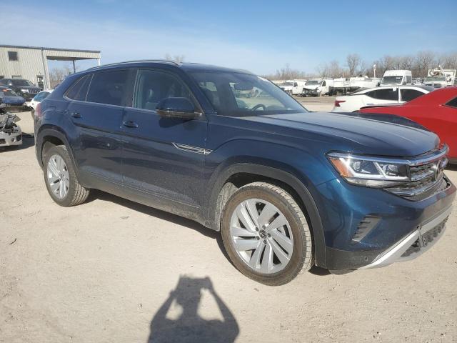 Photo 4 from auction – 2021 VOLKSWAGEN ATLAS CROS with VIN 1V2WE2CA2MC220948
