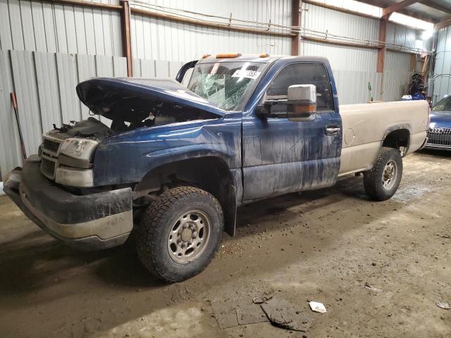 CHEVROLET SILVERADO 2004 with VIN 1GCHK24U04E258307 - Photo from auction