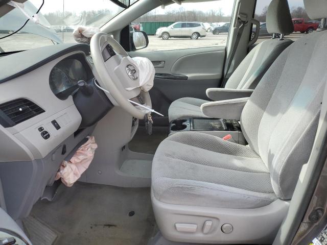 Photo 7 from auction – 2013 TOYOTA SIENNA LE with VIN 5TDKK3DC5DS385003