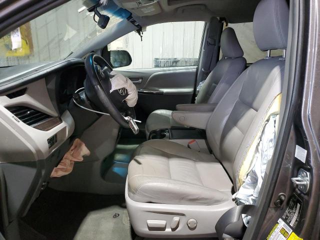 Photo 7 from auction – 2015 TOYOTA SIENNA XLE with VIN 5TDYK3DC2FS592686