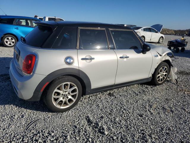 Photo 3 from auction – 2015 MINI COOPER S with VIN WMWXU3C53F2B56123