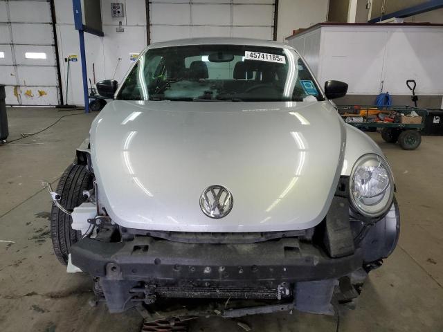 Photo 5 from auction – 2014 VOLKSWAGEN BEETLE with VIN 3VWFP7AT4EM620407