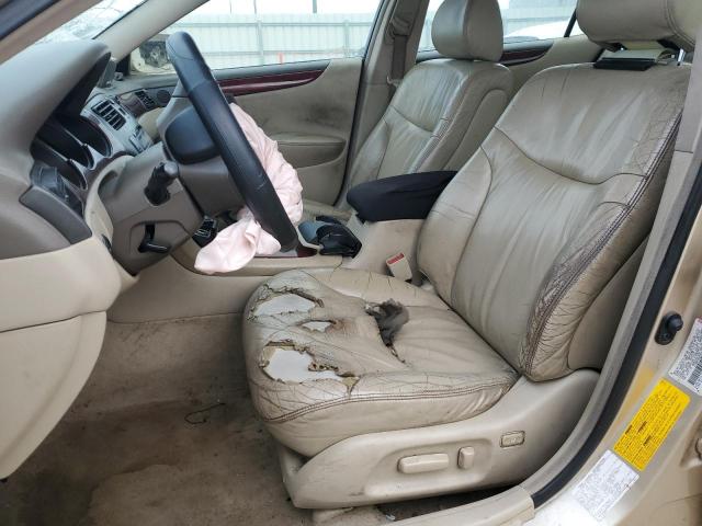 Photo 7 from auction – 2002 LEXUS E5 300 with VIN JTHBF30G520024012