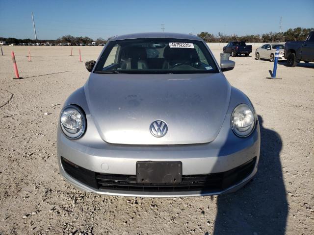 Photo 5 from auction – 2014 VOLKSWAGEN BEETLE with VIN 3VWJ07AT1EM661186