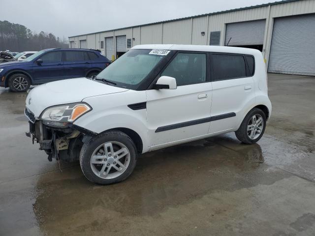 KIA SOUL + 2010 with VIN KNDJT2A24A7114938 - Photo from auction