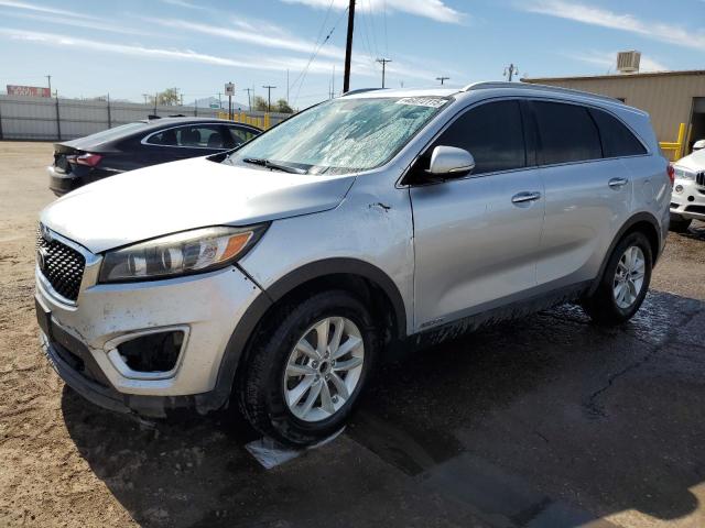 KIA SORENTO LX 2018 with VIN 5XYPGDA59JG420766 - Photo from auction