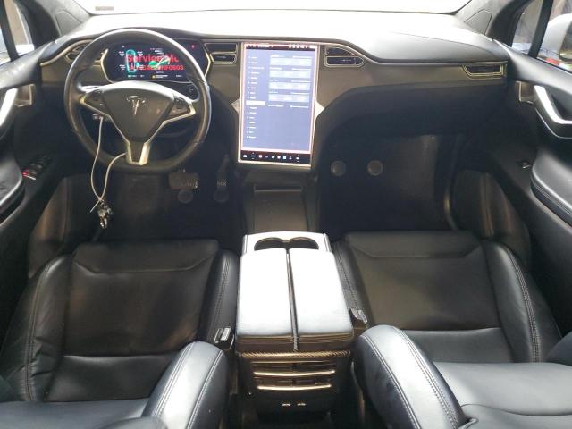 Photo 8 from auction – 2017 TESLA MODEL X with VIN 5YJXCAE20HF060329