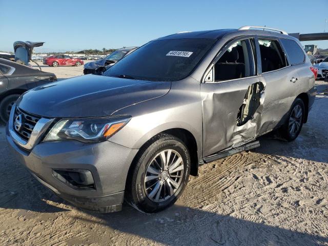 NISSAN PATHFINDER 2018 with VIN 5N1DR2MN1JC654106 - Photo from auction