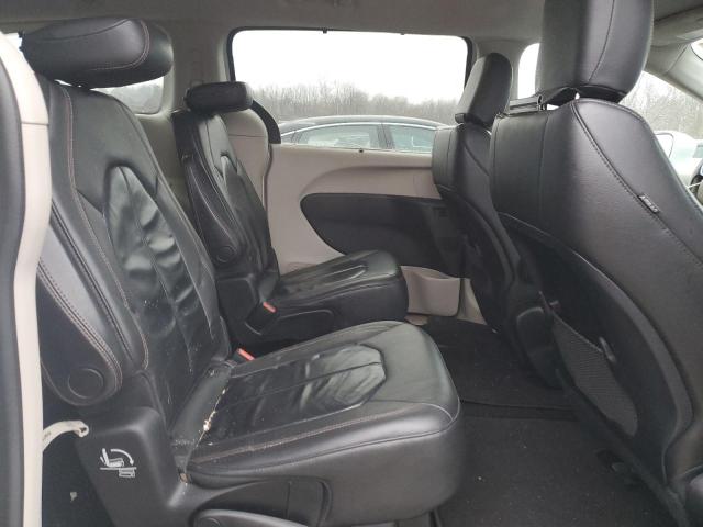 Photo 11 from auction – 2017 CHRYSLER PACIFICA T with VIN 2C4RC1BG0HR608228