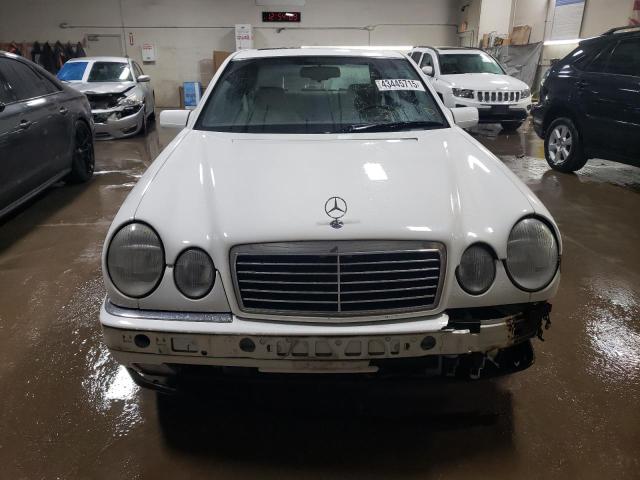 Photo 5 from auction – 1997 MERCEDES-BENZ E 420 with VIN WDBJF72F6VA263199