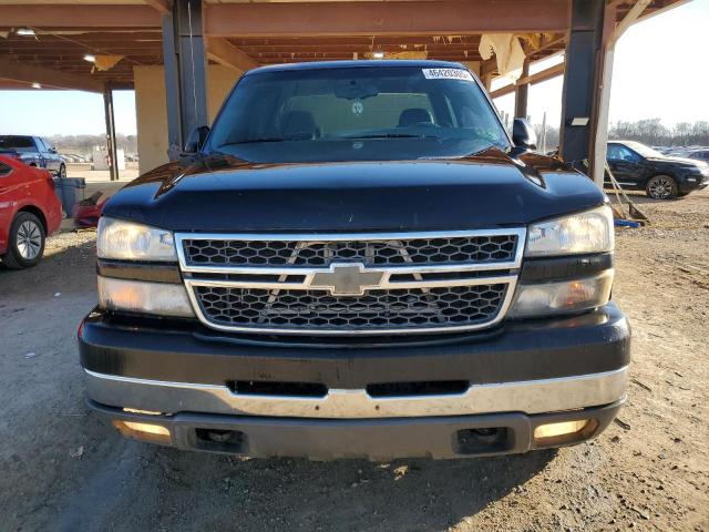 Photo 5 from auction – 2005 CHEVROLET SILVERADO with VIN 1GCHC23U35F845031