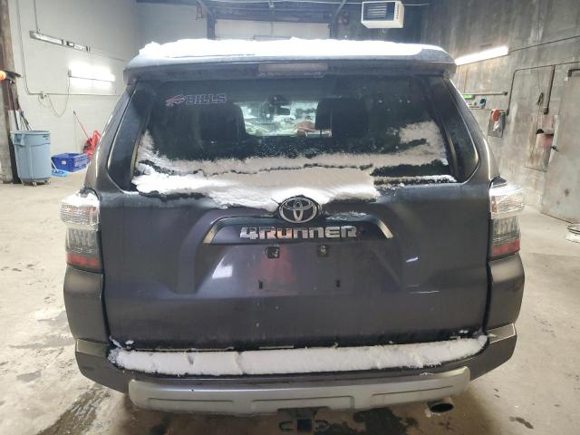Photo 6 from auction – 2018 TOYOTA 4RUNNER SR with VIN JTEBU5JR1J5609038