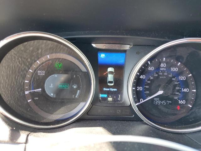 Photo 9 from auction – 2015 HYUNDAI SONATA HYB with VIN KMHEC4A4XFA125379