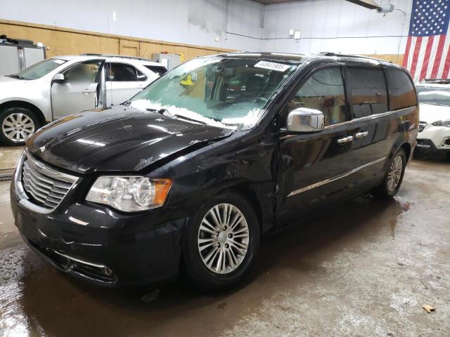 CHRYSLER TOWN & COU 2013 with VIN 2C4RC1CG9DR634321 - Photo from auction