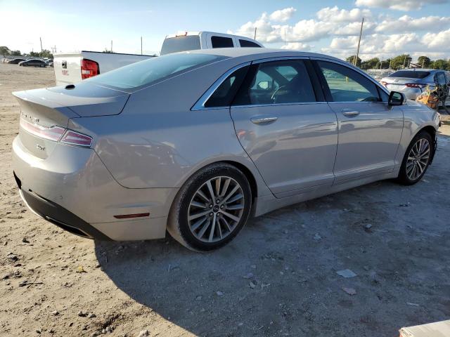 Photo 3 from auction – 2020 LINCOLN MKZ with VIN 3LN6L5A95LR612884