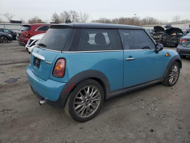 Photo 3 from auction – 2007 MINI COOPER with VIN WMWMF33557TT53185