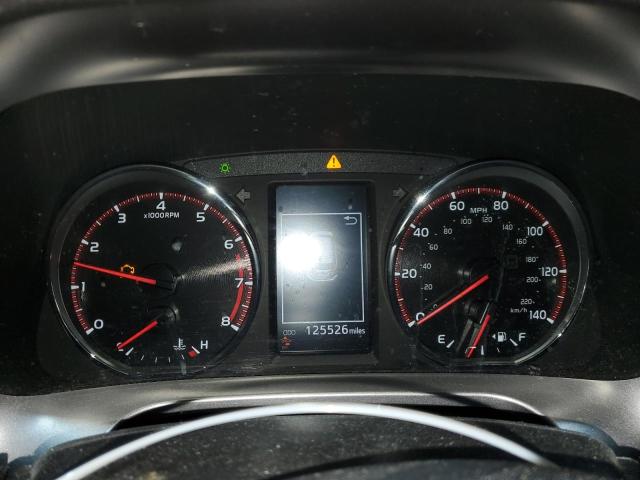Photo 9 from auction – 2018 TOYOTA RAV4 SE with VIN JTMJFREV5JJ210827