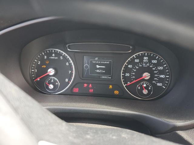 Photo 9 from auction – 2016 KIA SORENTO LX with VIN 5XYPG4A32GG063499