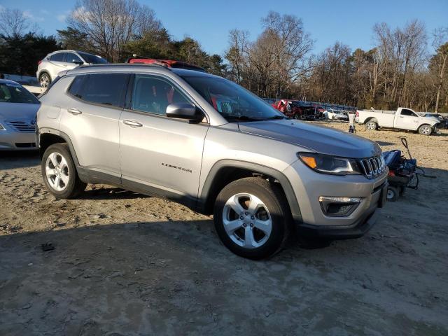 Снимка 4 от търг – 2018 JEEP COMPASS LA с VIN 3C4NJDBB5JT359891