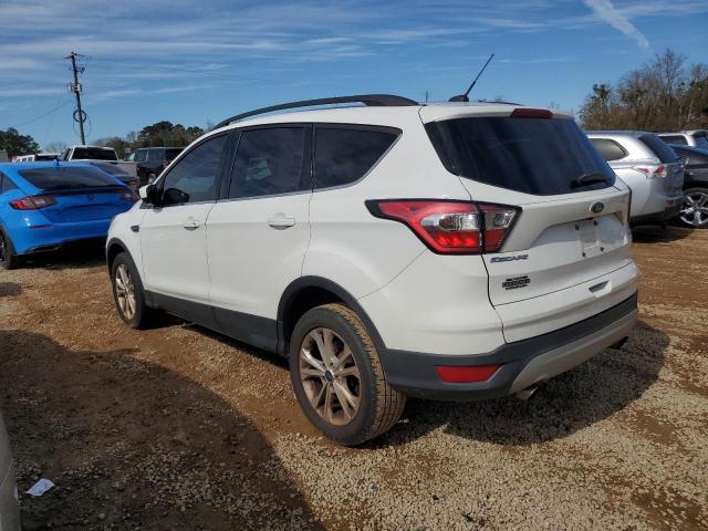 Photo 2 from auction – 2018 FORD ESCAPE SE with VIN 1FMCU0GD5JUC61639