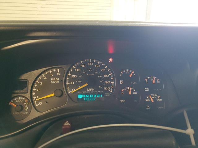 Photo 9 from auction – 2002 CHEVROLET SILVERADO with VIN 1GCHK23G12F167601