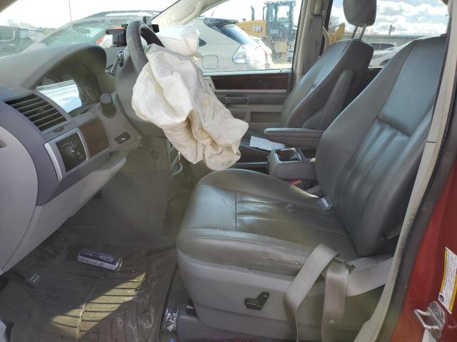 Photo 7 from auction – 2010 CHRYSLER TOWN & COU with VIN 2A4RR5D16AR250485