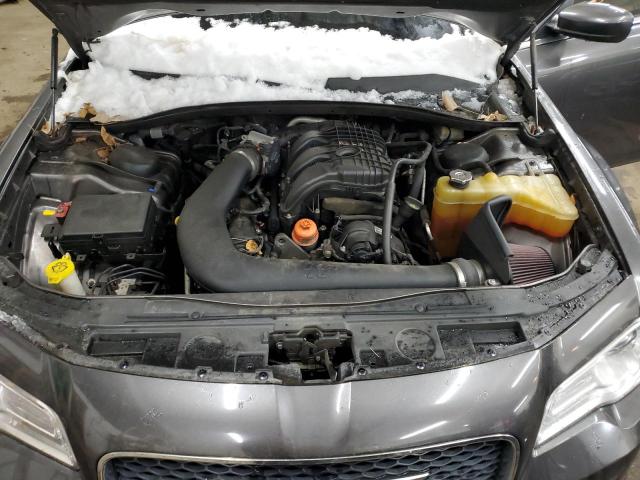 Photo 11 from auction – 2016 CHRYSLER 300 LIMITE with VIN 2C3CCAAG7GH181338