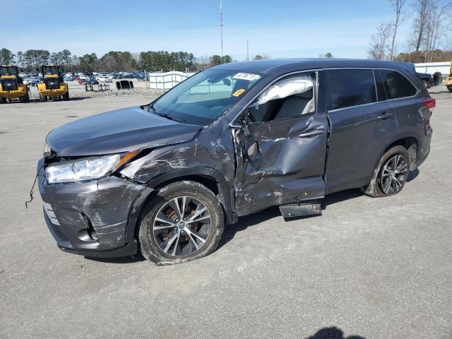 TOYOTA HIGHLANDER 2019 with VIN 5TDZZRFH1KS360862 - Photo from auction
