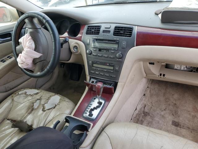 Photo 8 from auction – 2002 LEXUS E5 300 with VIN JTHBF30G520024012