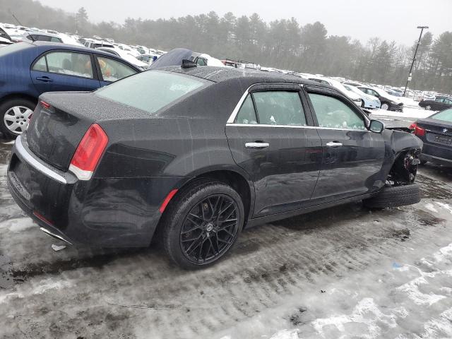 Photo 3 from auction – 2018 CHRYSLER 300 LIMITE with VIN 2C3CCAKG2JH304579