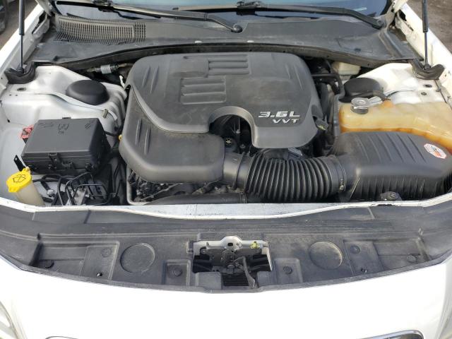Photo 11 from auction – 2014 CHRYSLER 300 with VIN 2C3CCAAG2EH214226
